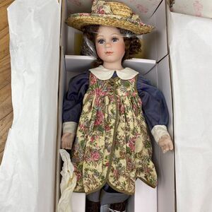 Show Stoppers Florence Maranuk Collection Chelsea Doll Limited Edition 586/1000